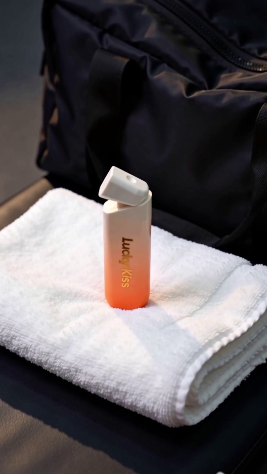 Portable Kisssport Gym Bag Dispenser - T9好物成片案例